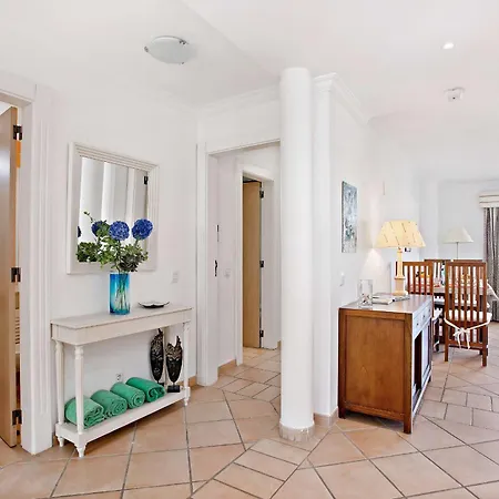 Apartment Nascente-hosted By Sweetstay